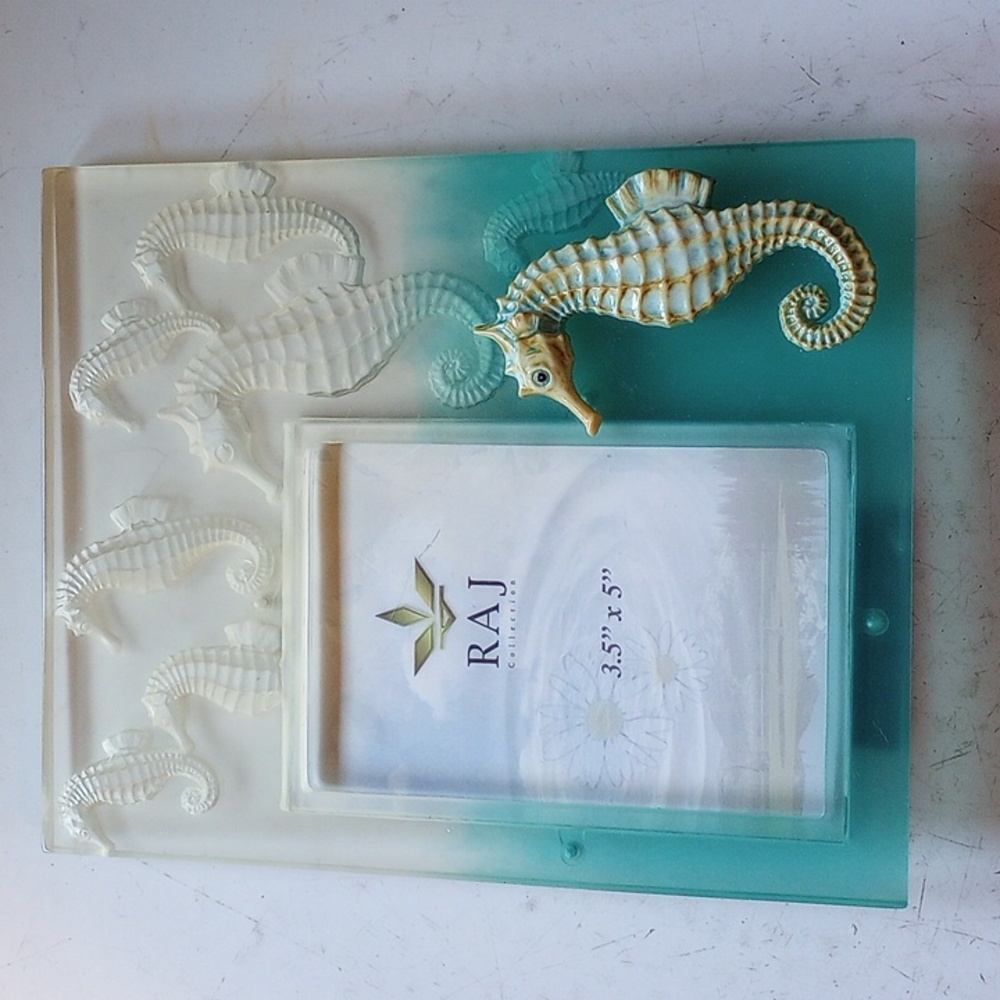 Vintage Seahorse Picture Frame, Green, Glass Etching, Easel Back